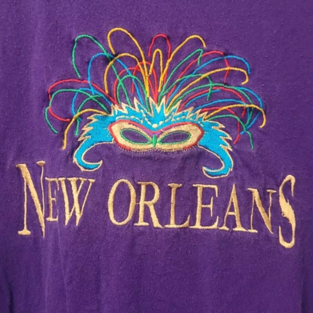 New Orleans Vintage Tee Shirt Mardi Gras Mask Embroidered XL Purple 90s